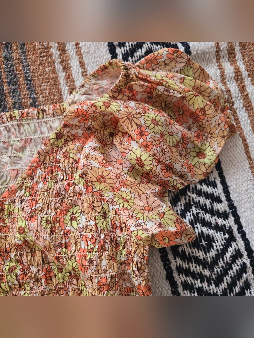 Floral Peplum Top Flutter Sleeve - Picture 4 of 8